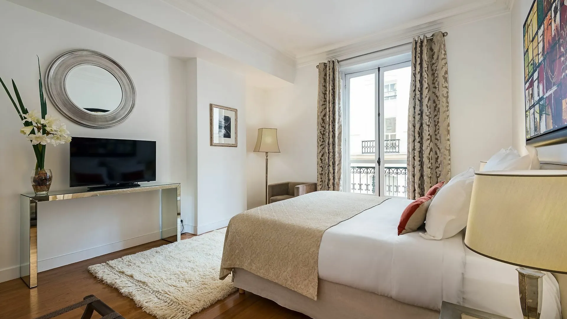 Rue Honore Chevalier - Two Bedroom Apartamento