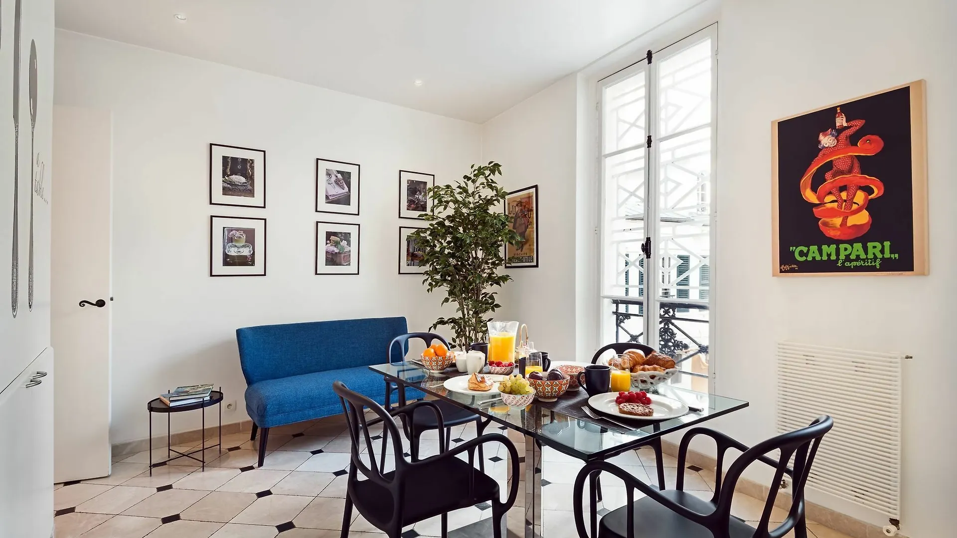 Rue Honore Chevalier - Two Bedroom *